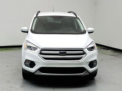 Used 2019 Ford Escape SEL AWD/4WD image 2