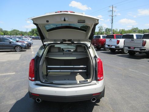 Used 2014 Cadillac SRX Luxury w/ Driver Awareness Package FWD image 8