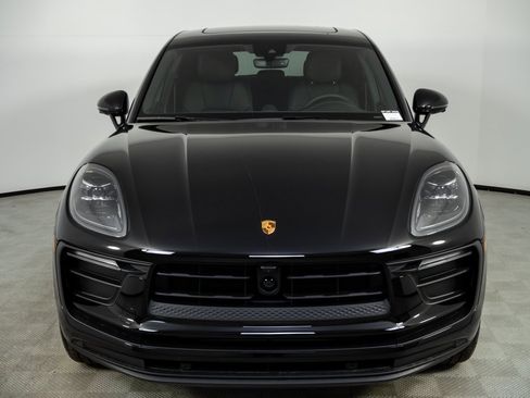 New 2026 Porsche Macan image 36