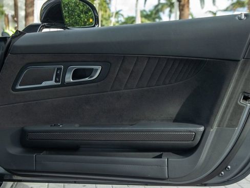 Used 2020 Mercedes-Benz AMG GT R image 62