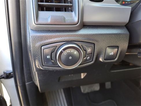 Used 2019 Ford Ranger XL w/ Equipment Group 101A Mid image 10