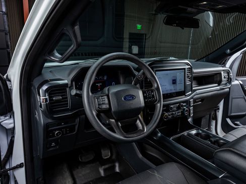 Used 2025 Ford F150 STX w/ Equipment Group 200A image 14