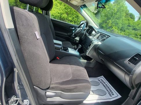 Used 2014 Nissan Murano S AWD/4WD image 17