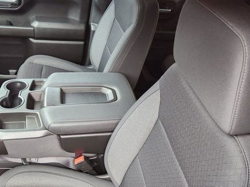Used 2023 Chevrolet Silverado 1500 Custom image 21
