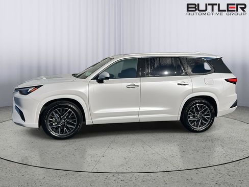 Certified 2025 Lexus TX 350 AWD w/ Technology Package image 3