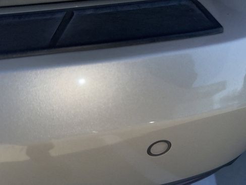 Used 2015 Cadillac SRX Luxury w/ Driver Awareness Package image 13