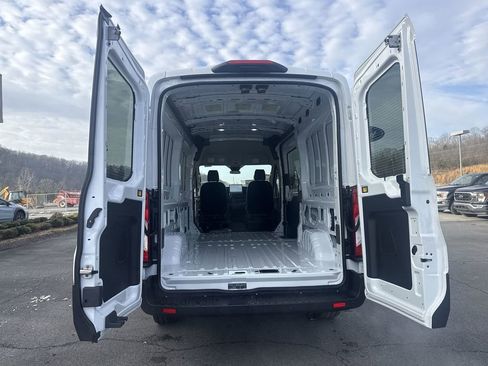 New 2026 Ford Transit 250 148 Medium Roof Extended AWD image 33