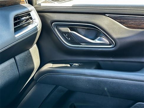 Used 2024 Chevrolet Tahoe Premier image 25