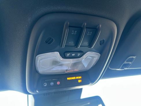 Certified 2024 Chevrolet Colorado ZR2 w/ ZR2 Convenience Package III image 19