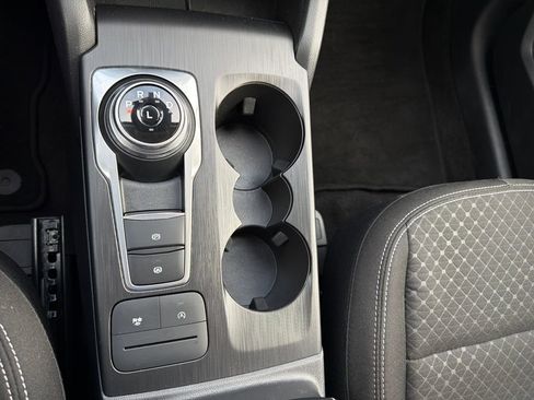 Used 2025 Ford Escape Active image 34