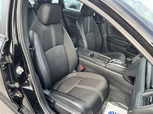 Used 2020 Honda Civic Sport image 27