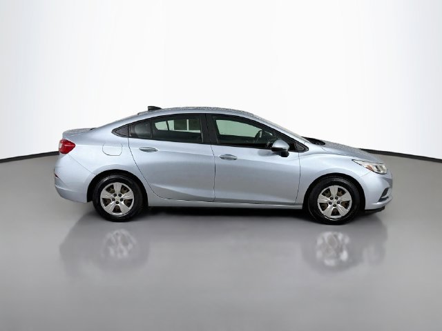 Used 2017 Chevrolet Cruze LS FWD image 14