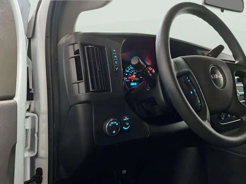 Used 2024 GMC Savana 2500 Work Van w/ Driver Convenience Package image 14