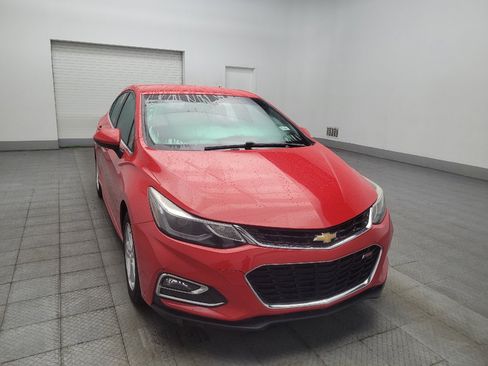 Used 2018 Chevrolet Cruze LT w/ Convenience Package FWD image 13