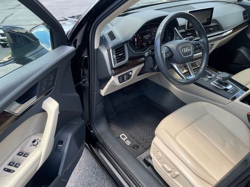 Used 2019 Audi Q5 Prestige AWD/4WD image 8