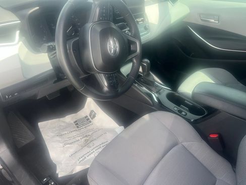 Used 2024 Toyota Corolla SE FWD image 9