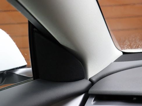 Used 2023 Tesla Model 3 Standard Range image 47