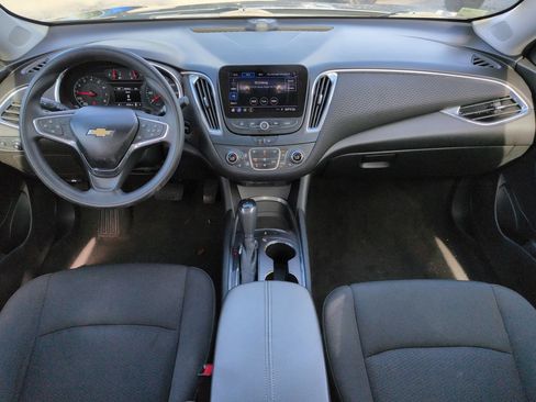 Used 2020 Chevrolet Malibu LT FWD image 15