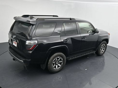 Used 2024 Toyota 4Runner TRD Off-Road AWD/4WD image 30
