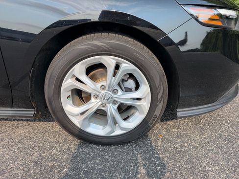 Used 2024 Honda Accord LX image 18