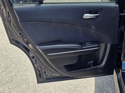Used 2020 Dodge Charger Scat Pack RWD image 10