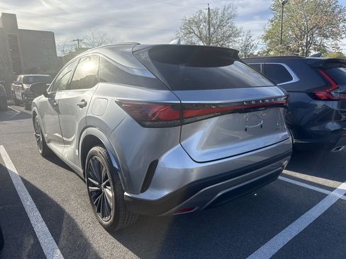 Used 2024 Lexus RX 350 Premium w/ Convenience Package image 3