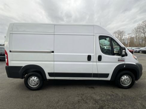 Used 2018 RAM ProMaster 2500 image 6