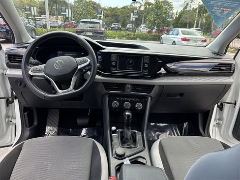 Used 2023 Volkswagen Taos S image 37