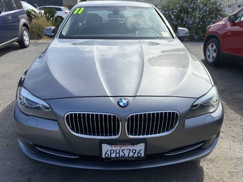 Used 2011 BMW 528i Sedan RWD image 3