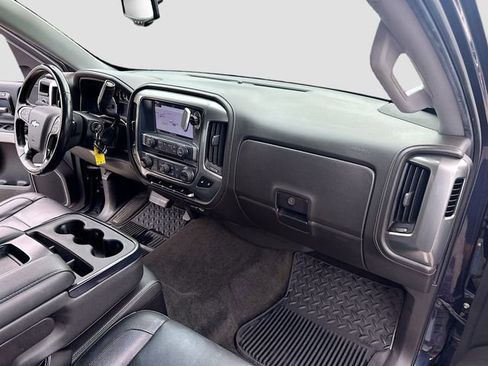 Used 2018 Chevrolet Silverado 1500 LTZ Z71 w/ Centennial Edition AWD/4WD image 30
