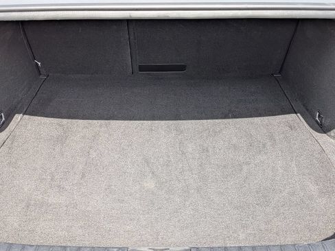 Used 2025 Genesis G70 2.5T RWD image 29