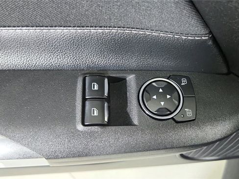 Used 2020 Ford Mustang GT w/ Black Accent Package RWD image 11