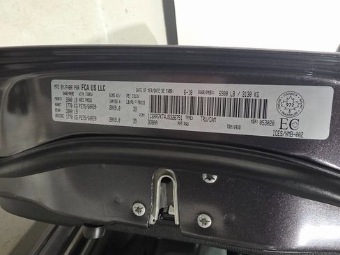 Used 2018 RAM 1500 Express image 37