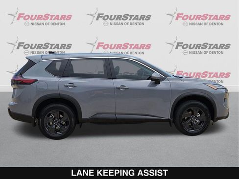 New 2026 Nissan Rogue SV FWD image 3