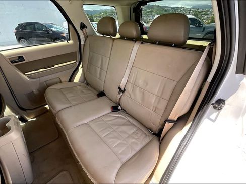 Used 2011 Ford Escape XLT w/ 203A Rapid Spec Order Code AWD/4WD image 29
