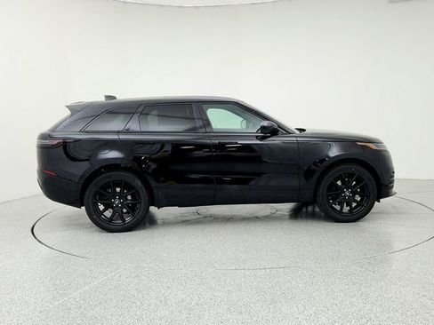 New 2026 Land Rover Range Rover Velar Dynamic SE image 4