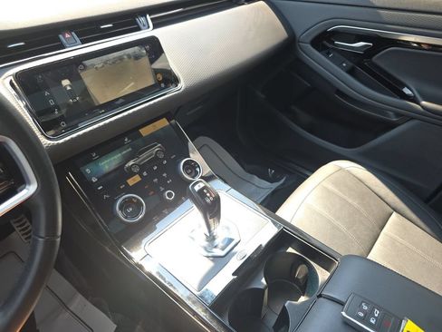 Used 2023 Land Rover Range Rover Evoque R-Dynamic S AWD/4WD image 25