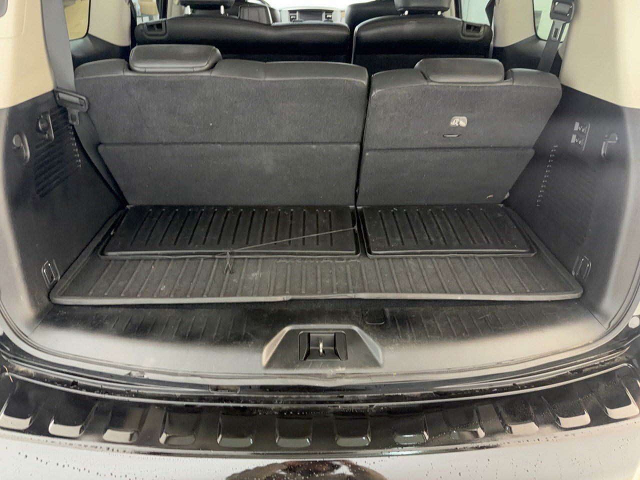 Used 2020 Nissan Armada SL w/ Premium Package AWD/4WD image 27