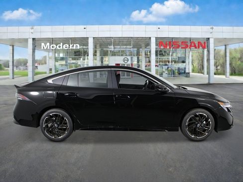 New 2026 Nissan Sentra SR FWD image 6
