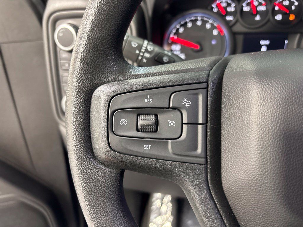 Used 2022 Chevrolet Silverado 1500 Custom AWD/4WD image 13