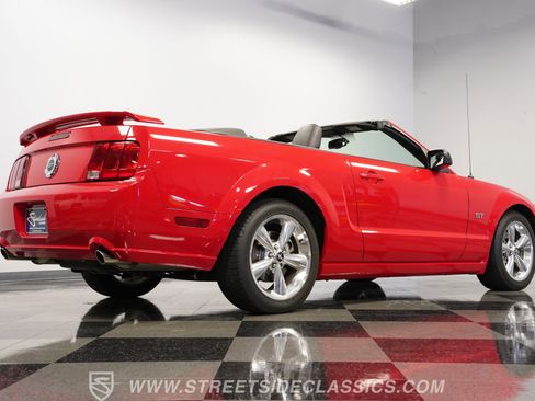 Used 2007 Ford Mustang GT Premium image 28