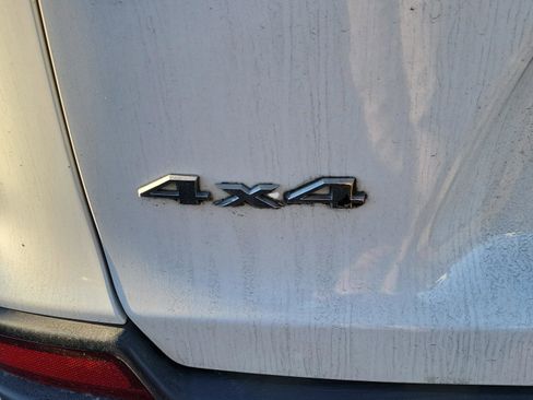 Used 2019 Jeep Cherokee Limited w/ Luxury Group image 21