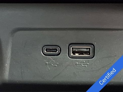 Used 2025 Chevrolet Trax ACTIV w/ Sunroof Package image 13