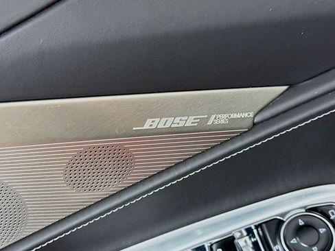 Used 2024 Chevrolet Corvette Stingray Premium Conv w/ Z51 Performance Package image 20