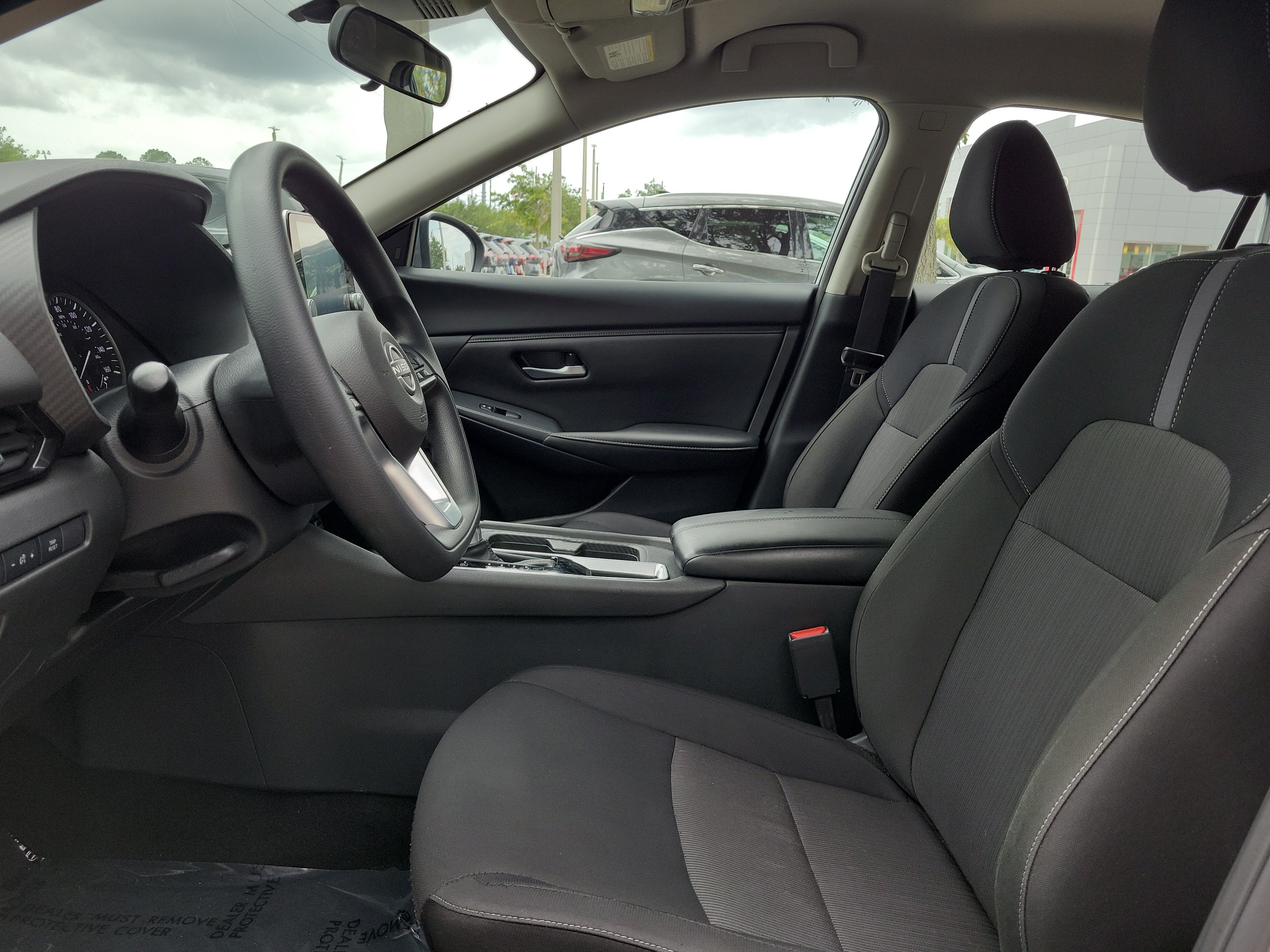 Certified 2025 Nissan Sentra SV FWD image 13