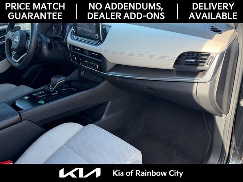 Used 2023 Nissan Rogue SV image 20