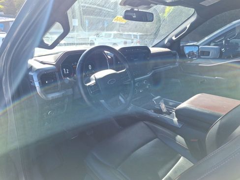 Used 2022 Ford F150 Lariat AWD/4WD image 11