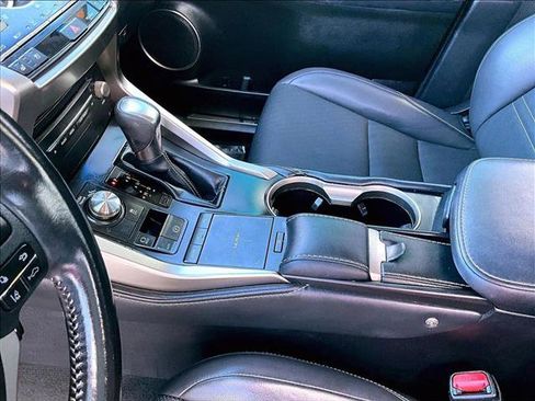 Used 2018 Lexus NX 300 FWD image 15