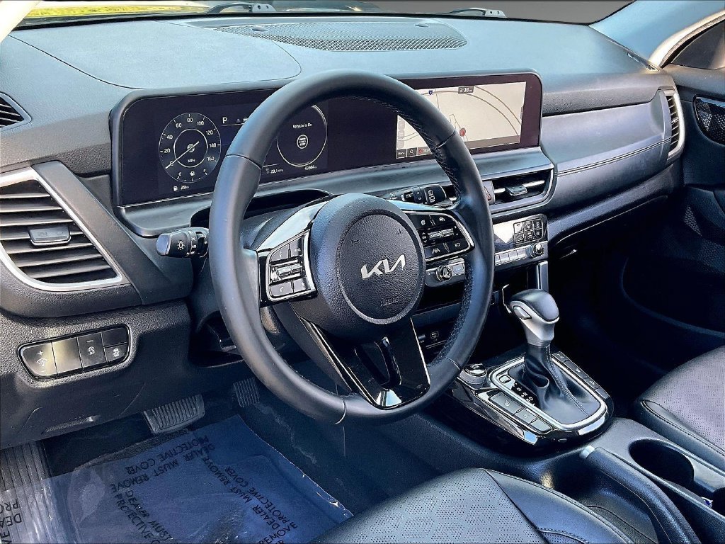 Certified 2024 Kia Seltos EX AWD/4WD image 8