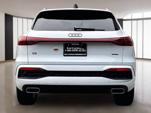 Used 2025 Audi Q5 Premium AWD/4WD image 6
